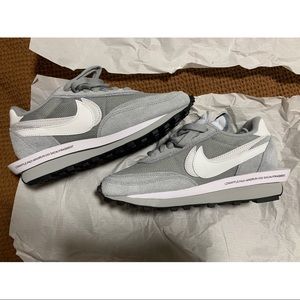 Women’s Nike x FRAGMENT DESIGN X SACAI X LDV WAFFLE 'LIGHT SMOKE GREY - Size 7.5